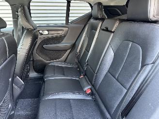 Volvo XC40 1.5 T3 R-Design NAVI/LED/CAMERA/FULL ASSIST/LEDER/VOL OPTIES! picture 11