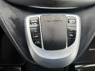 Mercedes V-klasse V300 SCHADEVRIJ! picture 13