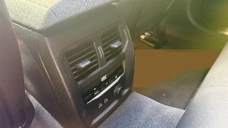 BMW 3-serie automaat panorama trekhaak business package picture 11