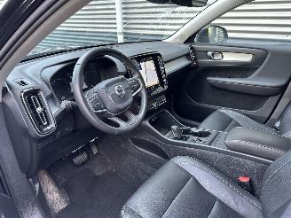 Volvo XC40 1.5 T3 R-Design NAVI/LED/CAMERA/FULL ASSIST/LEDER/VOL OPTIES! picture 10