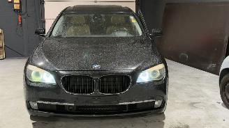 Damaged car BMW 7-serie 730d/PANO/MEMORY/HEAD-UP/VENTILATIE/4xSTOELVERW./XENON-LED/FULL-ASSIST/TREKHAAK/VOL! 2010/9