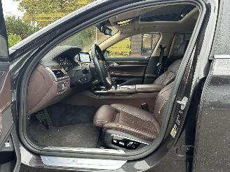 BMW 7-serie 7-SERIE  740e LWB I-Performance / Full Options SCHADEVRIJ/ DAMAGED FREE/UNFALL FREI ! picture 8