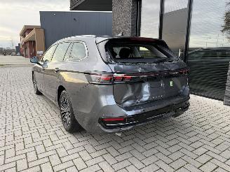 Volkswagen Passat VARIANT NEW MODEL! 1.5 eTSI 150PK DSG7 Elegance picture 14