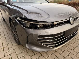 Volkswagen Passat VARIANT NEW MODEL! 1.5 eTSI 150PK DSG7 Elegance picture 42