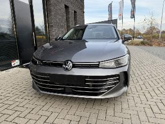 Volkswagen Passat VARIANT NEW MODEL! 1.5 eTSI 150PK DSG7 Elegance picture 4