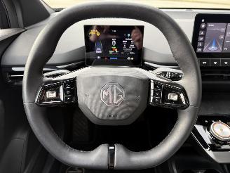 MG MG4 Long Range 64kWh 245PK Aut. Luxury picture 20