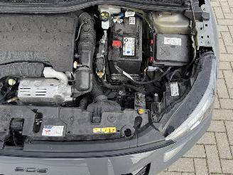 Peugeot 208 NEW MOD. 1.2 PureTech 101PK EAT8 Aut. Allure picture 39