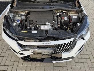 Peugeot 2008 NEW MOD. 1.2 Turbo 131PK EAT8 Aut. Allure picture 36