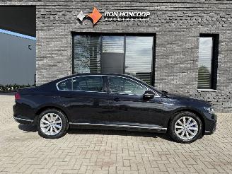 Schadeauto Volkswagen Passat GTE 1.4 TSI PHEV 218PK DSG6 2020/6