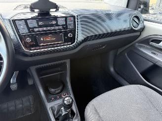 Volkswagen Up! 1.0 MPI 60PK BMT High-UP! ECC Stoelverw. Multifunc. stuur 17” VOL! picture 21