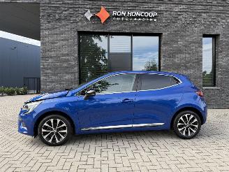 Damaged car Renault Clio 1.0 TCe 90 CVT Aut. Intens 2023/5