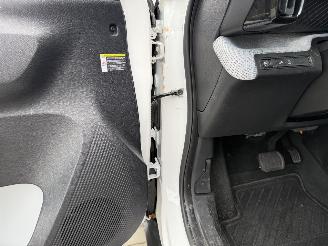 Citroën C3 NEW! EV MAX 44kWh 113PK Aut. picture 37
