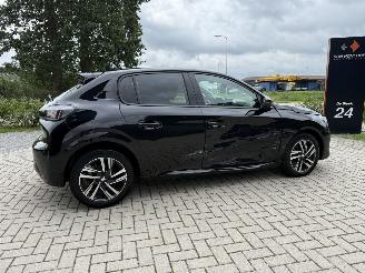 Peugeot 208 1.2 PureTech 101PK Allure picture 9