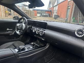 Mercedes A-klasse 220 Premium Plus Automaat Pano AMG Line picture 8