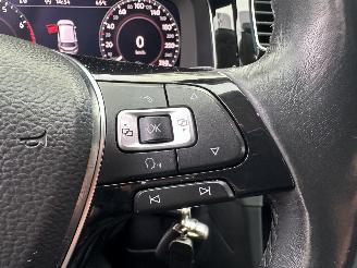 Volkswagen Golf 1.5 TSI DSG R-Line picture 20