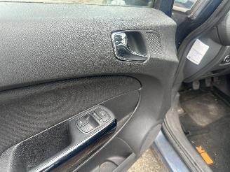 Opel Corsa 5 deurs Airco! NAP! Minimale schade picture 11