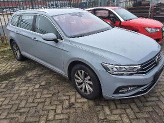 Volkswagen Passat 1.5 TSI Business automaat picture 5