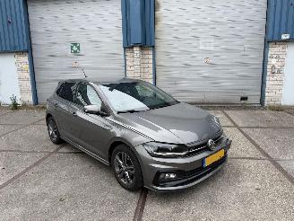 krockskadad bil auto Volkswagen Polo 1.0 TSI 3x R-Line Virtual Xenon 2018/5
