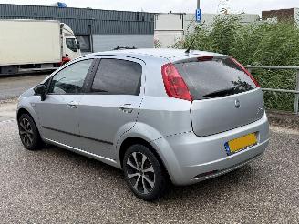 Fiat  1.2 Edizione Cool 5 deurs Airco picture 2