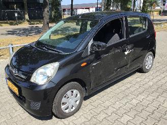 uszkodzony samochody osobowe Daihatsu Cuore Cuore  1.0 trend AUTOMAAT lichte schade 2009/1