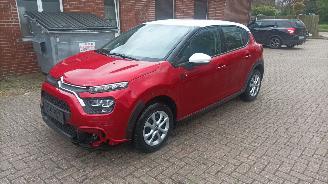  Citroën C3 Bj:11-2022 1.2-12v Airconditioning CruiseControl Stoelverwarming Lichtautomaat Led-Koplampen Led-Achterlichten Mistlampen Bi-Color pearl metallic lak Drive Lane Assist Dab audio 2022/11