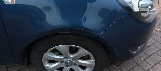 Opel Meriva 1.4-Turbo 140pk Automatik Innovation uitvoering Navi Climatecontrol CruiseControl Stoelverwarming stuurwiel met verwarming trekhaak Achteruitrijcamera privacy glas Mistlampen Led-Dagrijverlichting picture 28