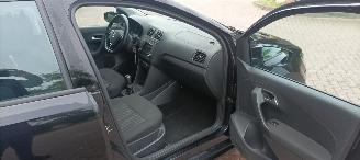 Volkswagen Polo Bj:03-2016 1.4-TDI Climatecontrol front Radar Stoelverwarming Leren Stuurwiel elektrische Spiegel met verwarming Centrale vergrendeling met afstandsbediening Start-Stop systeem picture 21