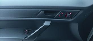 Volkswagen Caddy 2.0 TDI DPF Airconditioning Elektrische ramen Elektrische-spiegels met verwarming Centrale vergrendeling met afstandsbediening Start-Stop systeem Tussenwand met doorkijk glas achteruitrijspiegel picture 14