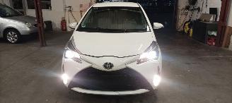 Voiture accidenté Toyota Yaris  2017/10