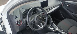 Mazda 2 1.5-Automatik Facelift Homura Climatecontrol CruiseControl Apple CarPlay MirrorLink Achteruitrijcamera Full led koplampen Stoelverwarming stuurwiel met verwarming Achteruitrijcamera picture 16