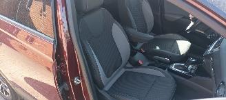 Opel Crossland Innovation uitvoering 1.2-turbo 110pk Automaat Navi Led koplampen led achterlichten leder Privacy glas stoelverwarming stuurwiel verwarming voorruit verwarming Trekhaak 16-inch hoogglans velgen Parkeersensoren voor en achter picture 13