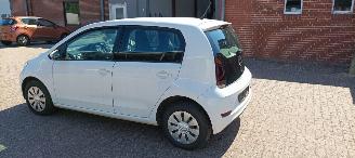 Volkswagen Up! 1.0-mpi 65pk Airconditioning Led verlichting Dab Audio Start-Stop Cruisecontrol Drivelane assistent navi-houder picture 4
