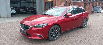  Mazda 6 2.2 Automatik 4x4 Leder Navi Led-Koplampen Led-Achterlichten Stoelverwarming Lichtautomaat Privacyglas keyless Entry 2015/2