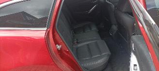 Mazda 6 Bj: 02-2015 Motorschade 2.2 Skyactive Diesel Automaat 4x4 Full Led koplampen Led achterlichten Climatecontrol Stoelverwarming Regensensor Drivelane cruisecontrol Dab Navigatie Leder Sportstoelen Memory keyless Entry trekhaak Blindspot systeem Bose-sound picture 22