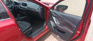 Mazda 6 Bj: 02-2015 Motorschade 2.2 Skyactive Diesel Automaat 4x4 Full Led koplampen Led achterlichten Climatecontrol Stoelverwarming Regensensor Drivelane cruisecontrol Dab Navigatie Leder Sportstoelen Memory keyless Entry trekhaak Blindspot systeem Bose-sound picture 24