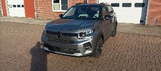 krockskadad bil auto Citroën C3 e-C3 Max uitvoering Navigatie Climatecontrol CruiseControl Stoelverwarming stuurwiel met verwarming Voorruit met verwarming 4xElektrische ramen Elektrische-spiegels met parkeerstand Full Led koplampen led achterlichten Privacy glas Achteruitrijcamera 2025/8