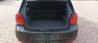 Volkswagen Polo Bj:03-2016 1.4-TDI euro6 Climatecontrol Stoelverwarming Regensensor leren stuurwiel mistlampen Metallic Lak Elektrische ramen Elektrische-spiegels met verwarming Centrale vergrendeling met afstandsbediening Start-Stop systeem Frontassistent picture 22