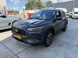 Auto incidentate Ford Kuga 2.5 PHEV AUTOMAAT-NAVI-CAMERA-PDC 2025/5
