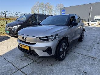 Auto incidentate Volvo XC40 RECHARGE TWIN PLUS 82 kWh-CAMERA-NAVI-LEDER-ACTIERADIUS 534 Km 2024/7