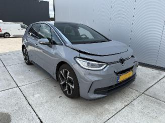 Auto incidentate Volkswagen ID.3 PRO ORANJE EDITION 231 PK NAVI-CAMERA-ACTIERADIUS 430 KM 2024/9