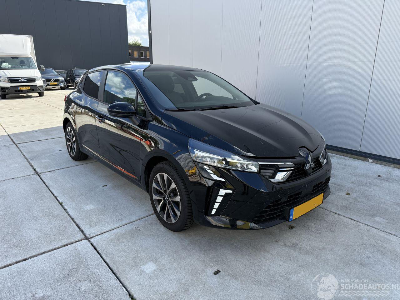 Mitsubishi Colt 1.0T MT Intense-NAVI-PDC