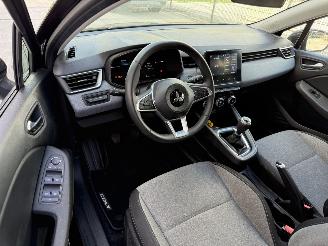 Mitsubishi Colt 1.0T MT Intense-NAVI-PDC picture 3