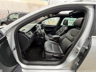 Skoda Octavia 1.5 TSI Greentech Buss Edition Plus -AUTOMAAT-LEDER-PANO-NAVI picture 9