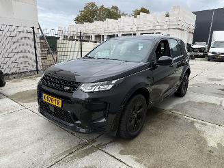 uszkodzony samochody osobowe Land Rover Discovery Sport P300e 1.5 HSE PHEV-GLAZENDAK-LEDER-NAVI-CAMERA 2021/3
