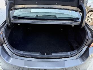 Mazda 3 2.0 e-SkyActiv-X M Hybrid 180 -NAVI-CAMERA-PDC picture 11