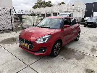 skadebil auto Suzuki Swift 1.2 Stijl  90 PK AUTOMAAT-SCHUIFDAK-NAVI-CAMERA 2020/3