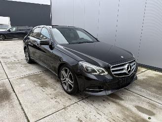 Vaurioauto  passenger cars Mercedes E-klasse 220 d BleuTEC -AUTOMAAT-LEDER-NAVI-SCHUIFDAK 2017/3