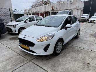 Vaurioauto  passenger cars Ford Fiesta 1.0 EcoBoost Connected NAVI - CLIMA - CRUISE - LED 2021/1