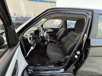 Suzuki Swift 1.2 Copmfort Smart HYBRID-NAVI-CAMERA-PDV picture 8