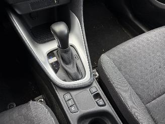 Toyota Yaris 1.5 HYBRID 141 PK-CAMERA-NAVI-PDC picture 20